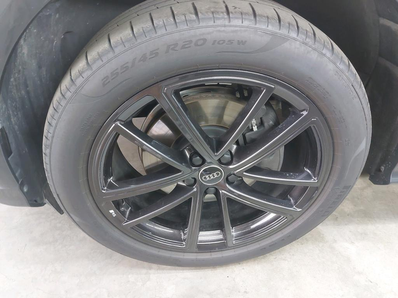 Audi Q5 2.0 TFSI *20Zoll*LEDER/Sport*AHK*Tech*KAMERA* — photo 5