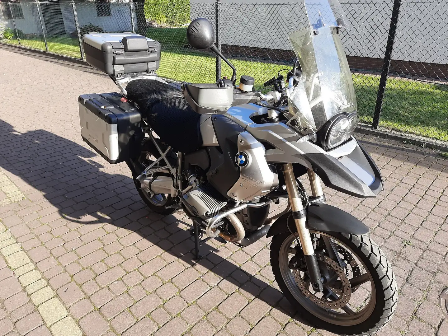 BMW R 1200 GS Plateado - 1