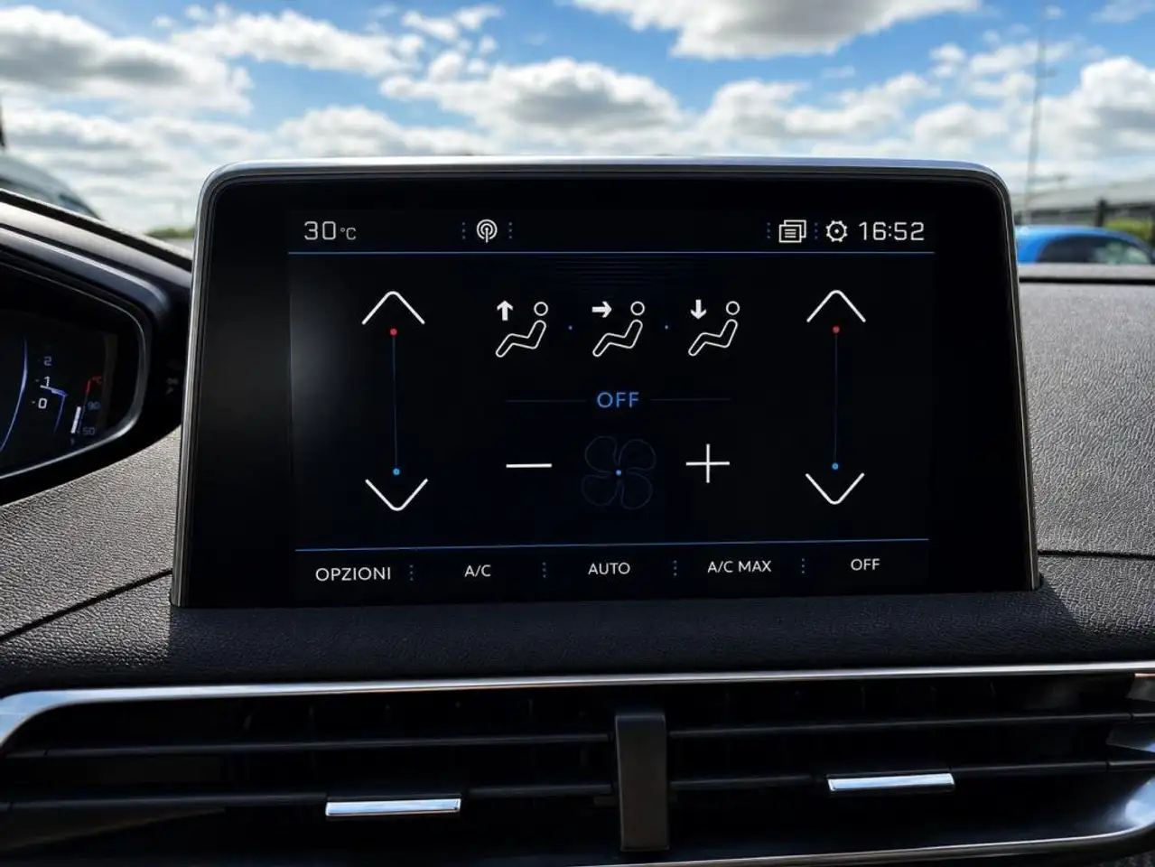 Peugeot 3008 3008 — photo 14