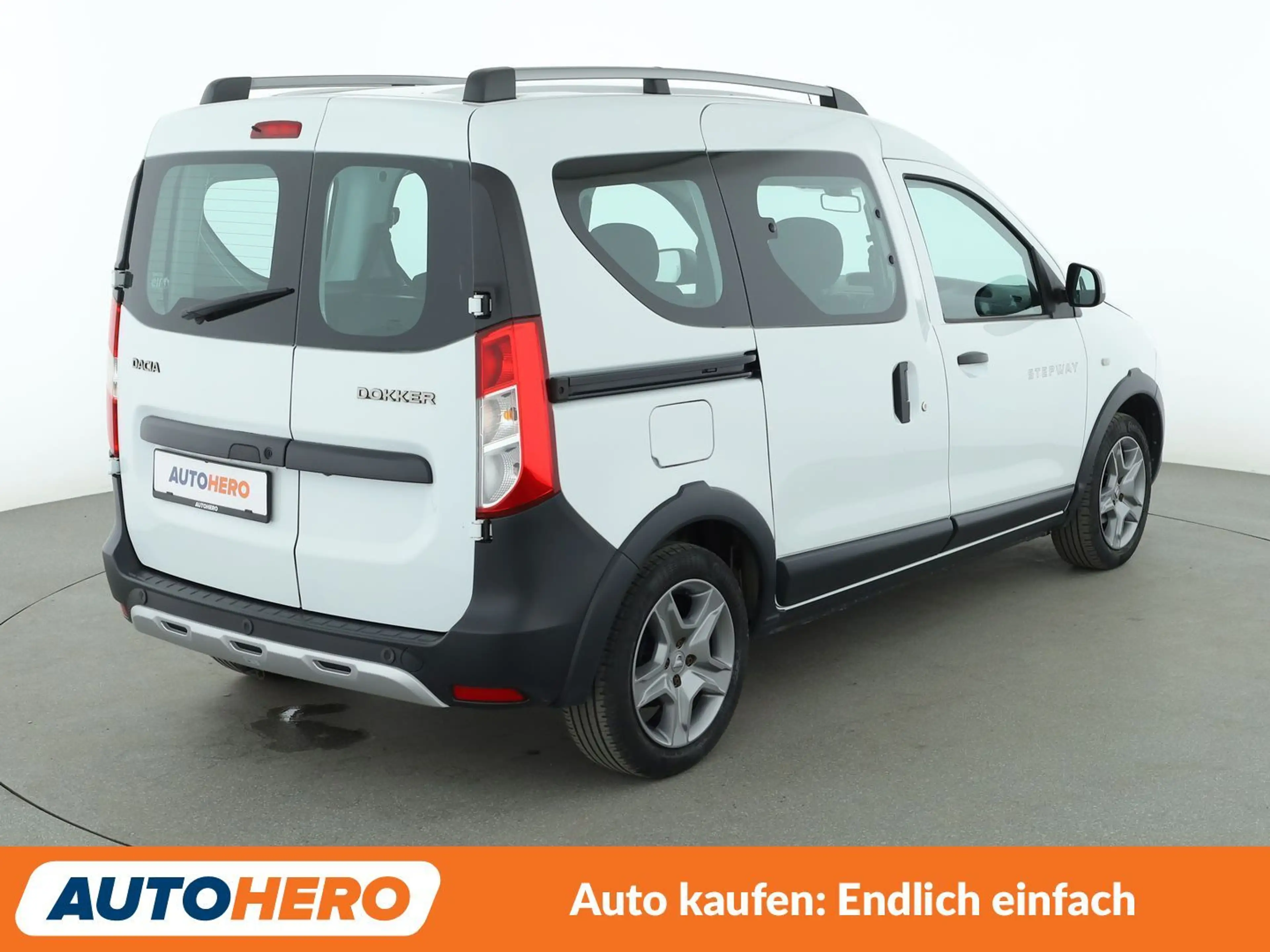 Dacia Dokker 1.6 SCe Stepway *NAV*TEMPO*CAM*PDC*AHK*KLIMA* — photo 6