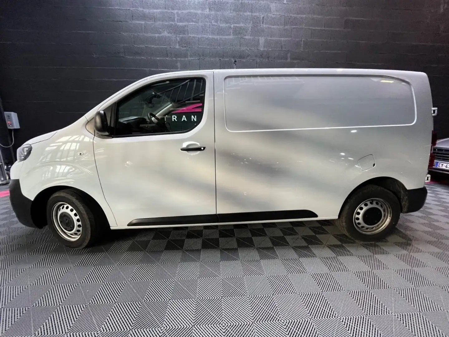 Peugeot Expert FOURGON GN TOLE M BLUEHDI 145 BVM6 / Prix HT Blanc - 2