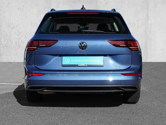 Volkswagen Golf view 6