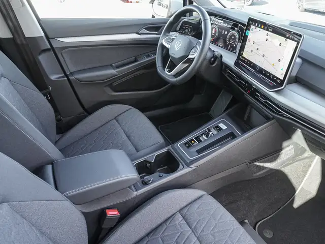 Volkswagen Golf view 8
