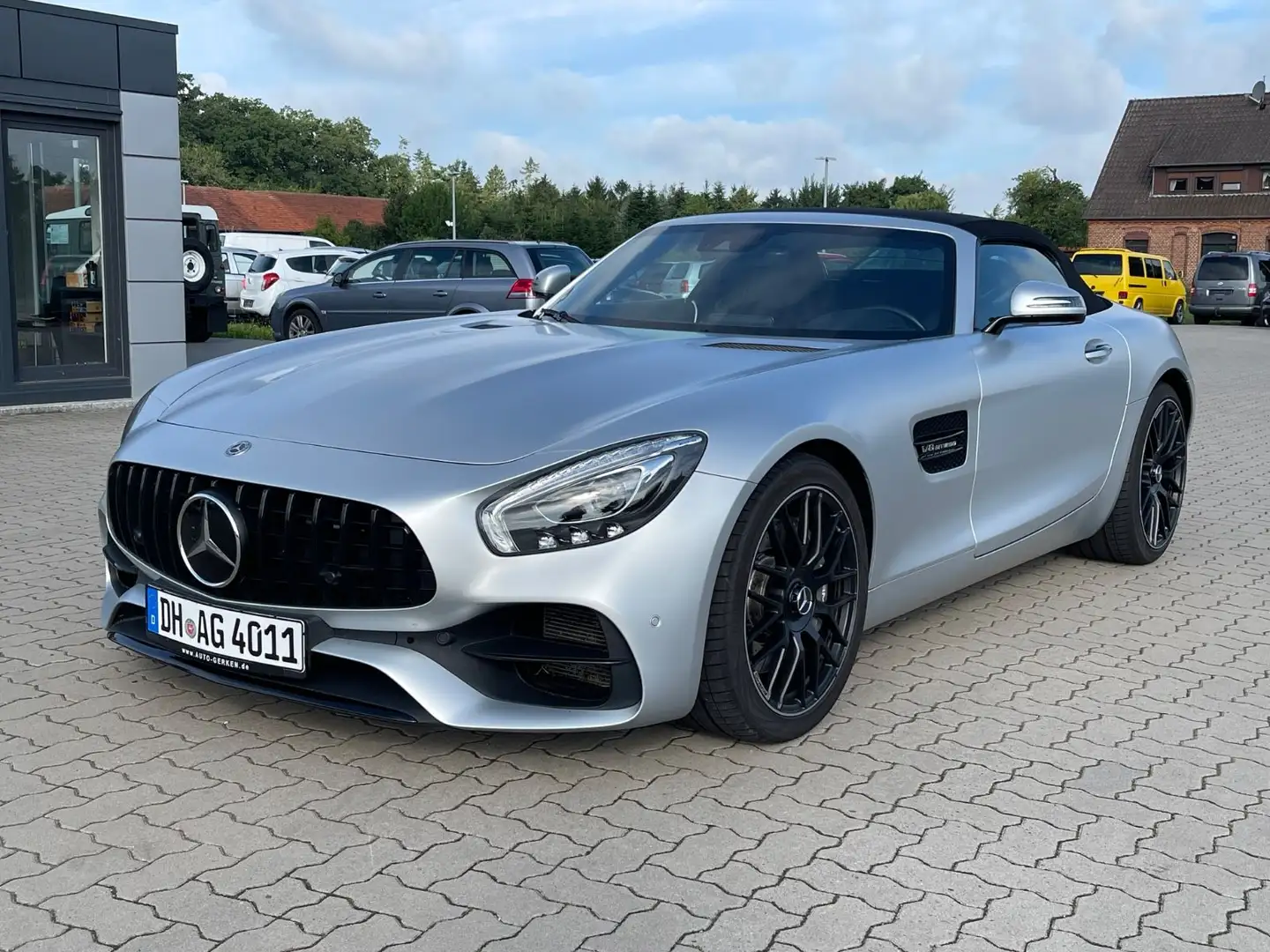 Mercedes-Benz AMG GT Roadster MwSt. silber matt Burmester Silber - 2
