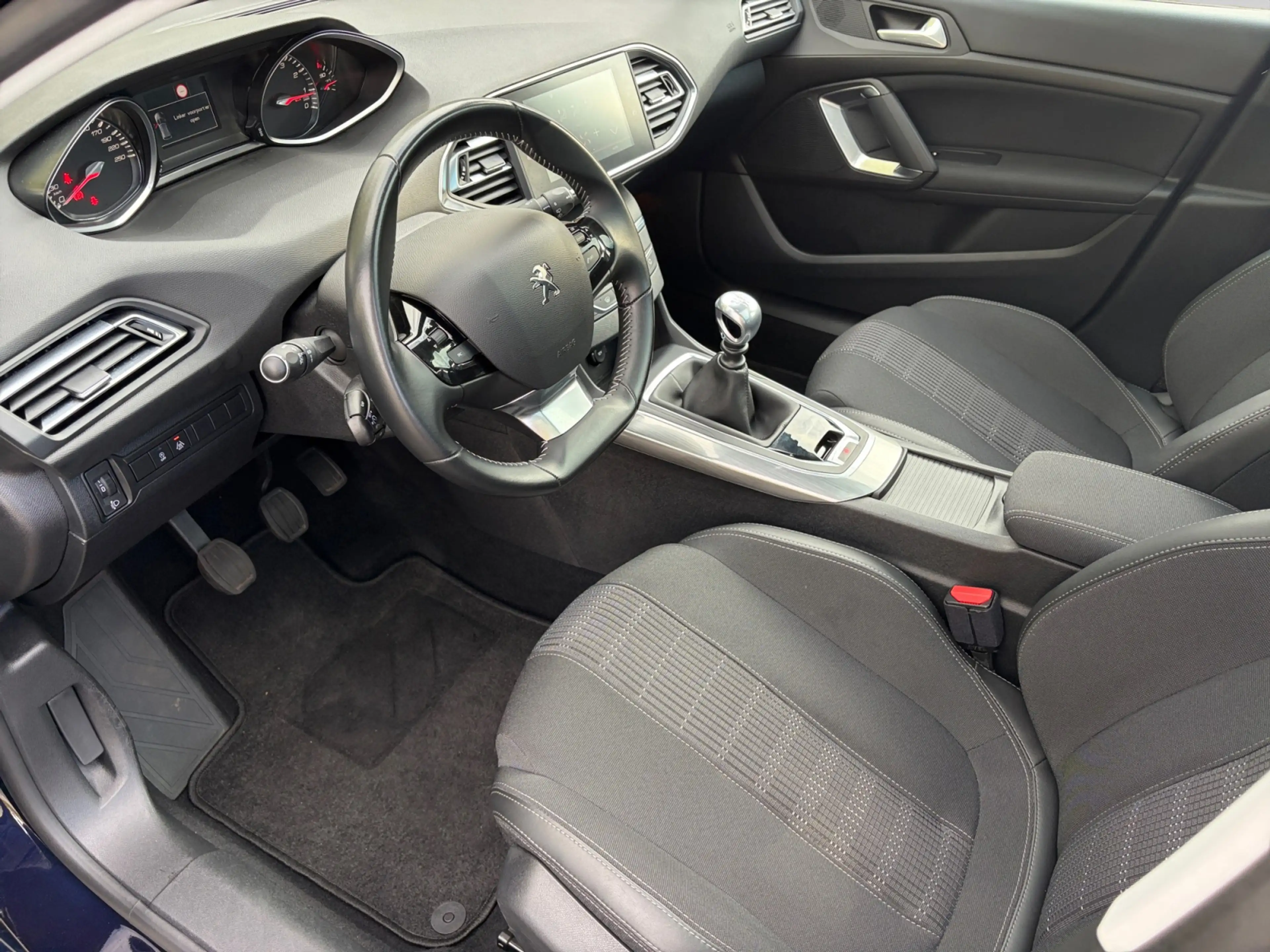 Peugeot 308 1.2 Blue Lease Premium | Org. Ned. | Clima | Cruis — photo 4