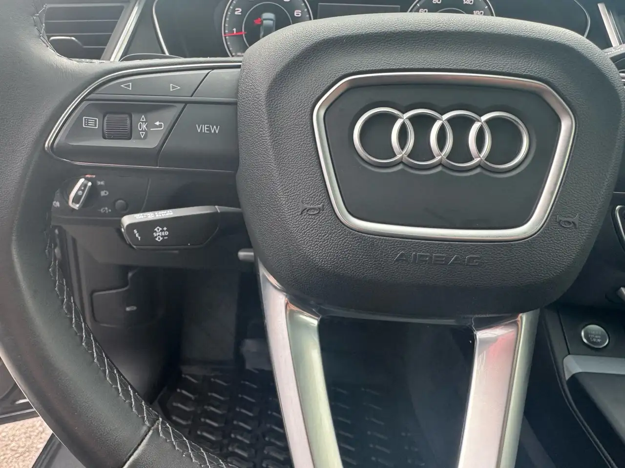 Audi Q5 снимка Audi Q5