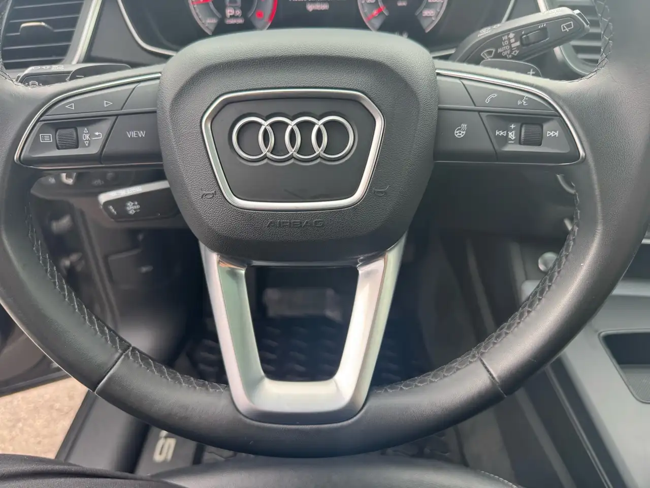 Audi Q5 снимка Audi Q5