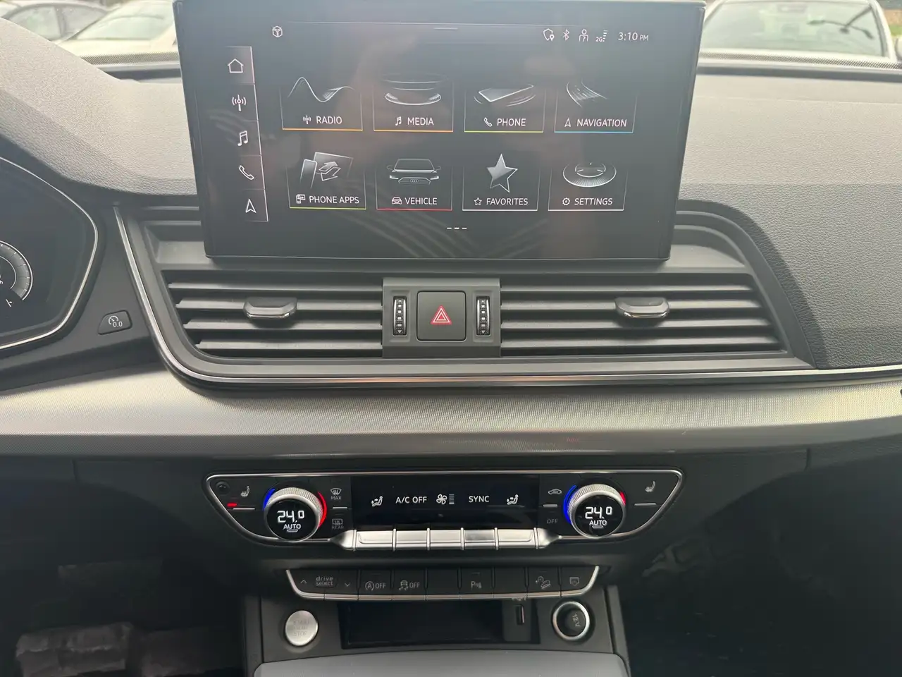 Audi Q5 снимка Audi Q5