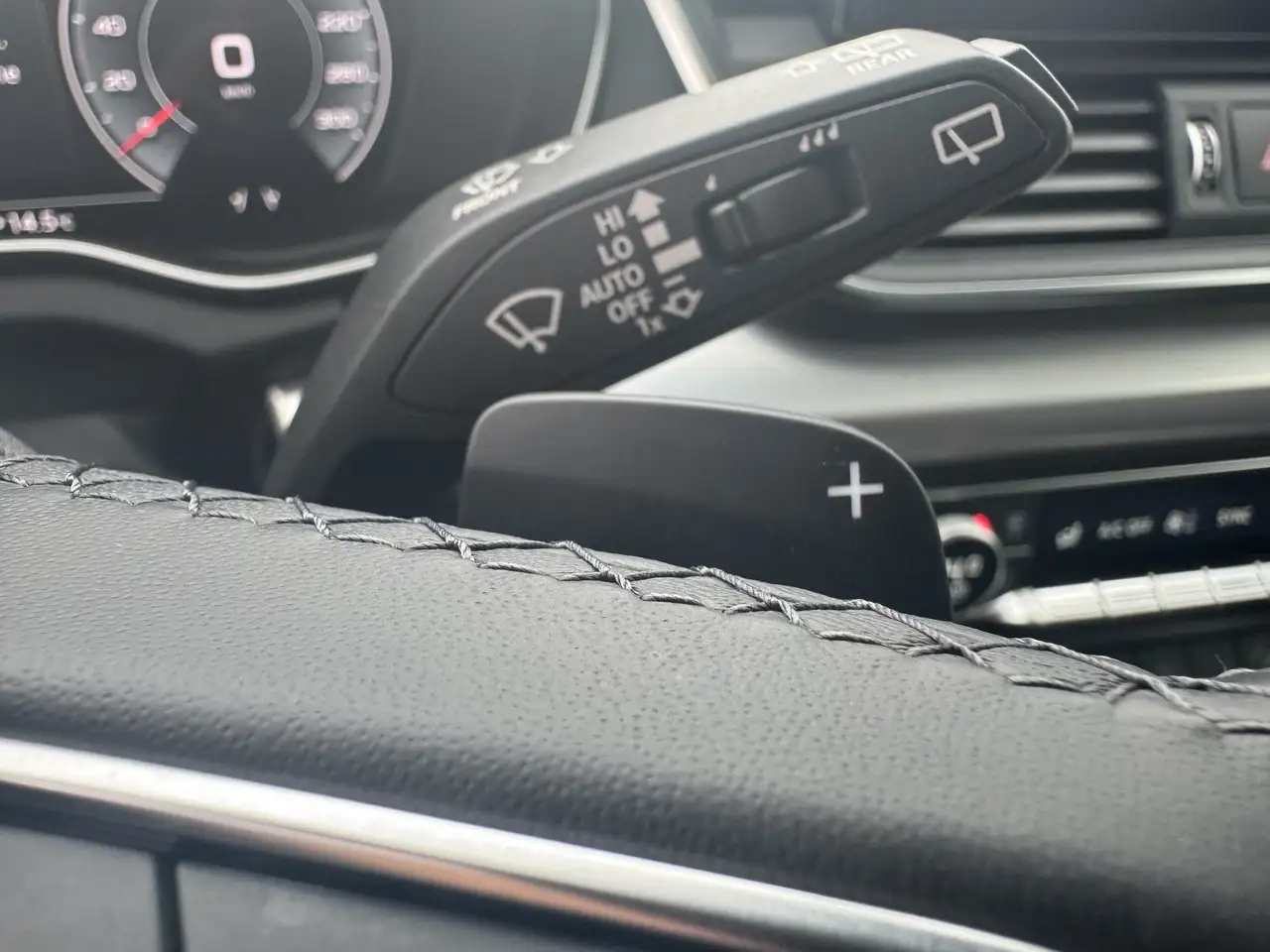 Audi Q5 снимка Audi Q5