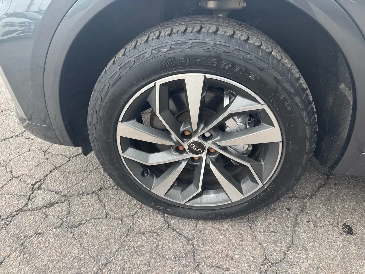 Audi Q5 снимка Audi Q5