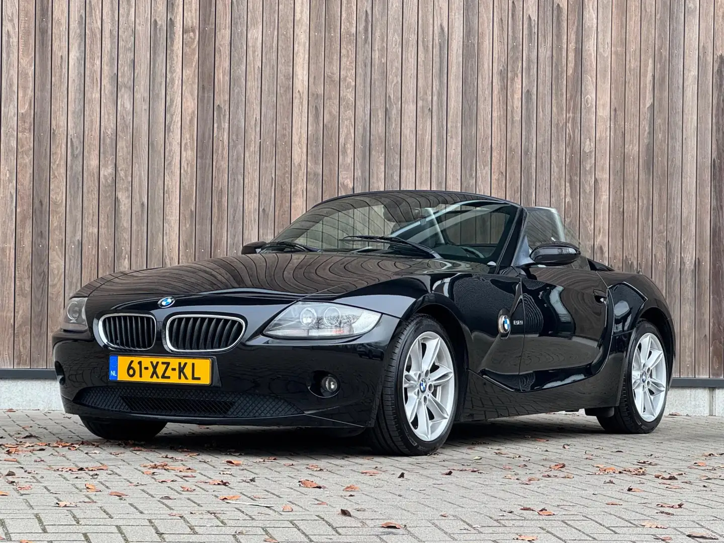 BMW Z4 Roadster 2.2i S |Leder|Stoelverwarming|Airco|6 Cil Schwarz - 2