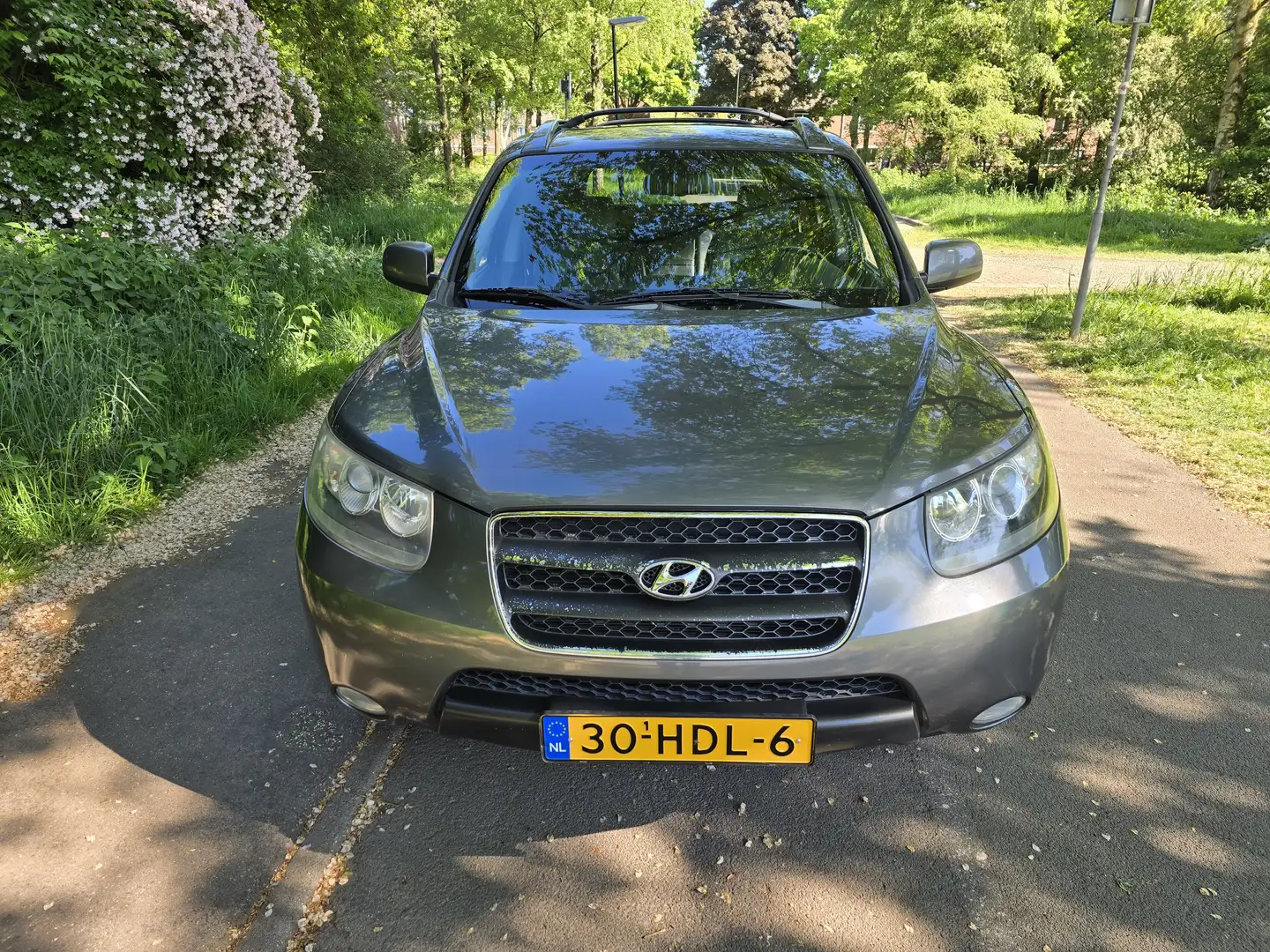 Hyundai SANTA FE SANTA FE 2.7i V6 4WD St. 7p. Gris - 1