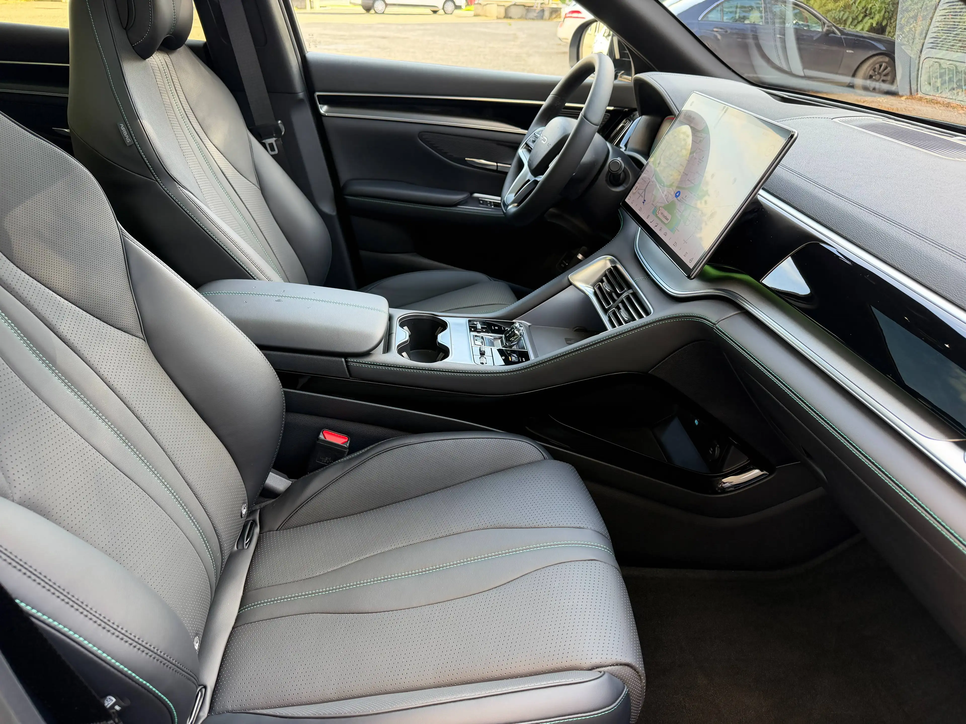 BYD Seal U DM-i Boost PHEV Leder Pano NEW 0 KM 6j Fabriekswaarborg — photo 6