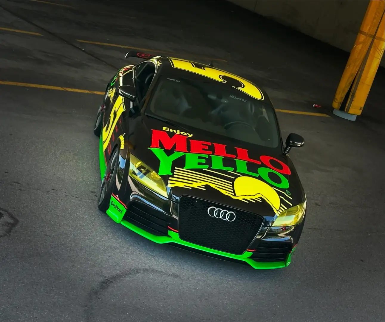 Audi TT RS Coupé 2,5 TFSI quattro - Clubsport Schwarz - 2