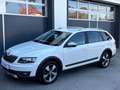 Skoda Octavia Scout 4x4 *ACC*AHK*LED*NAVI*ALCANTARA*ZAHNRIEMEN ERNEUERT* Weiß - thumbnail 33