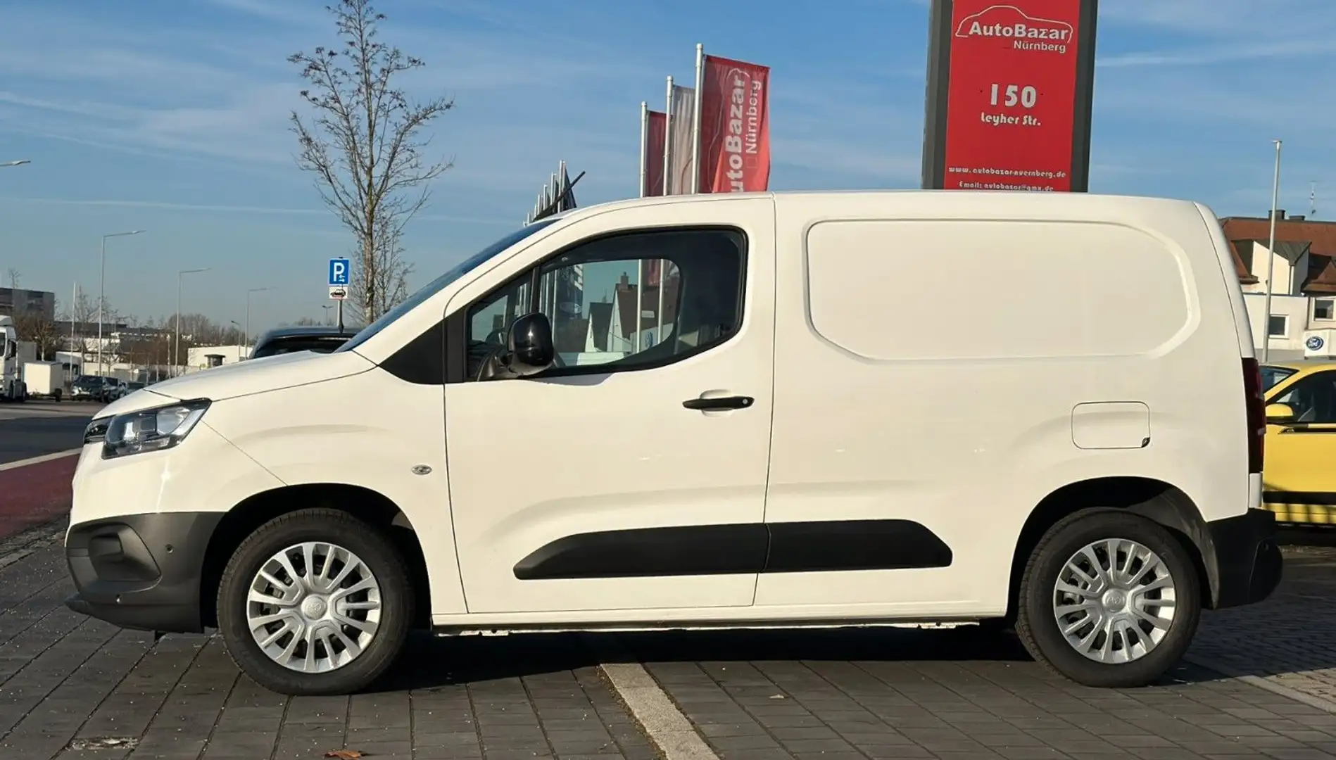 Toyota Proace City L1 / Inkl. 24 Monate Toyota Garantie Weiß - 2