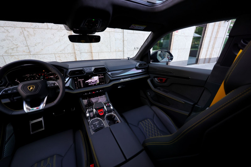 Lamborghini Urus 4.0 V8 SE | Panorama | Carbon | ANIMA — photo 10