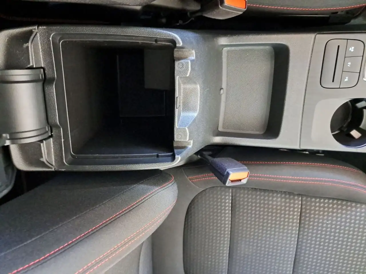Ford Kuga 2.5 Duratec PHEV ST-LINE AHK+WinterPaket, миниатюра 20