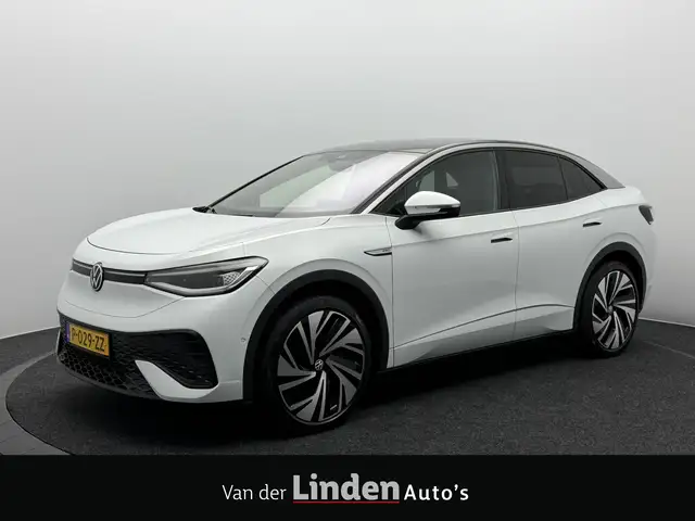 Volkswagen ID.5 Pro 77 kWh SOH 94,7% | Warmtepomp | Trekhaak | IQ