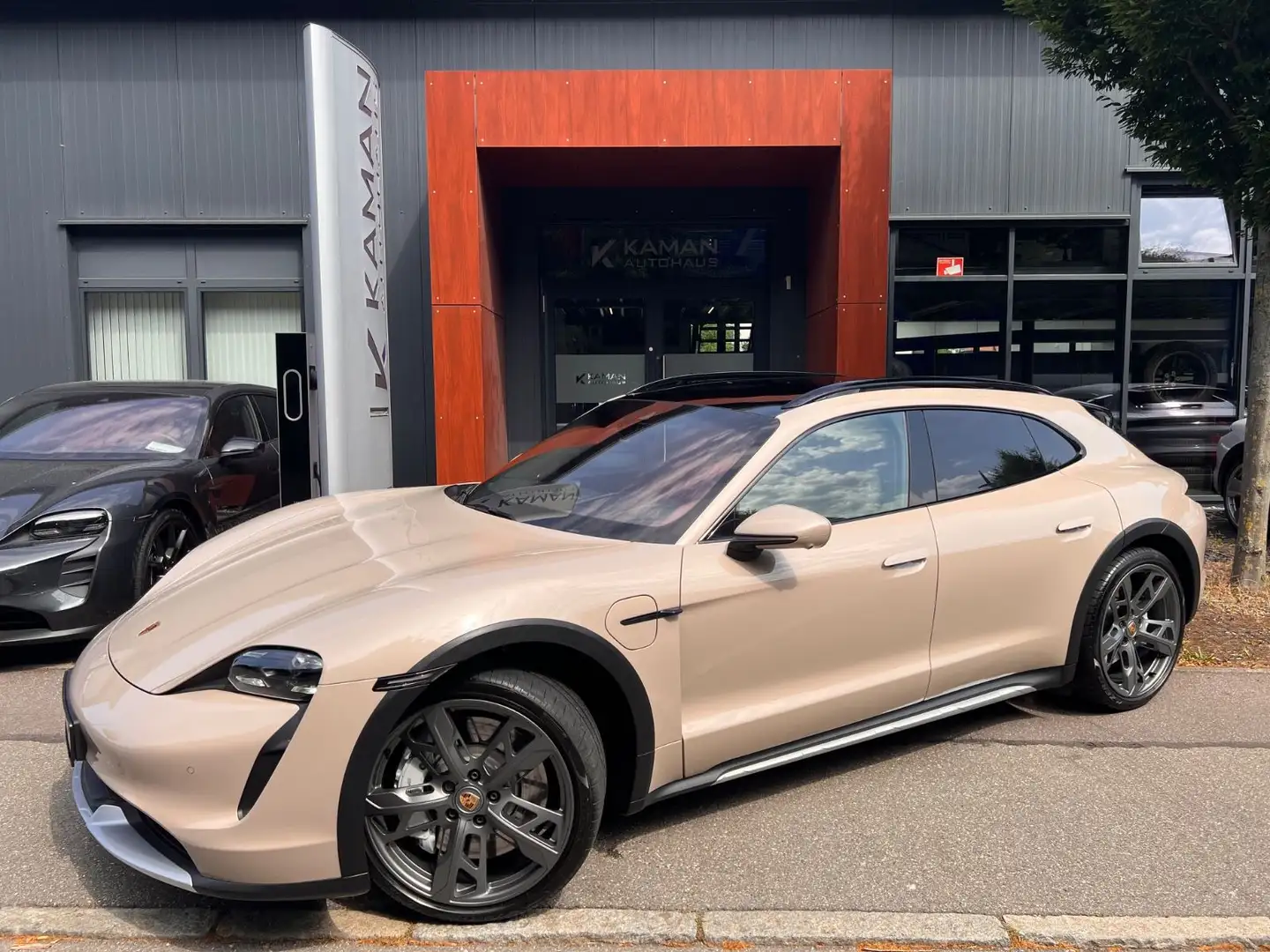 Porsche Taycan Turbo Cross Tur. #EXCLUSIVE! NP212.000€! Beige - 1