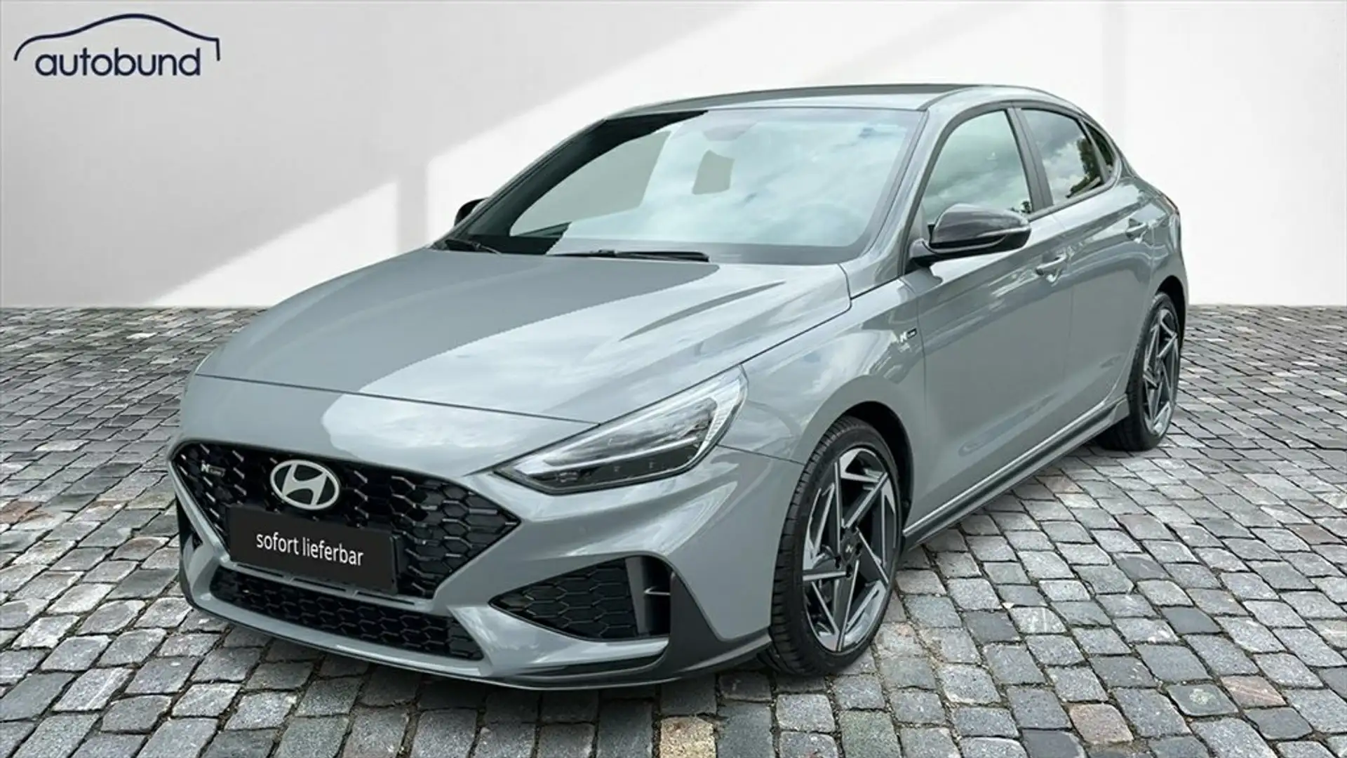 Hyundai i30 III Fastback 1,5 TGDi N-Line Keyless Navi Grau - 1