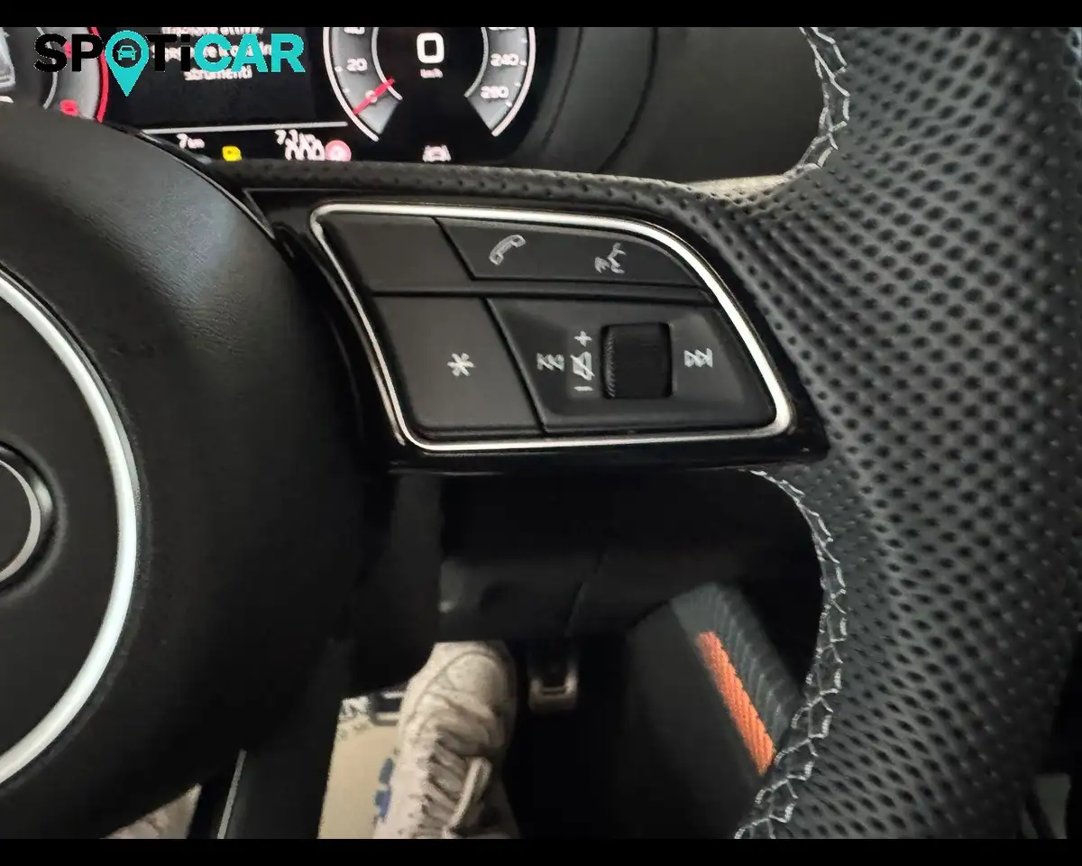 Audi Q2 35 2.0 tdi Identity Black s-tronic, миниатюра 19