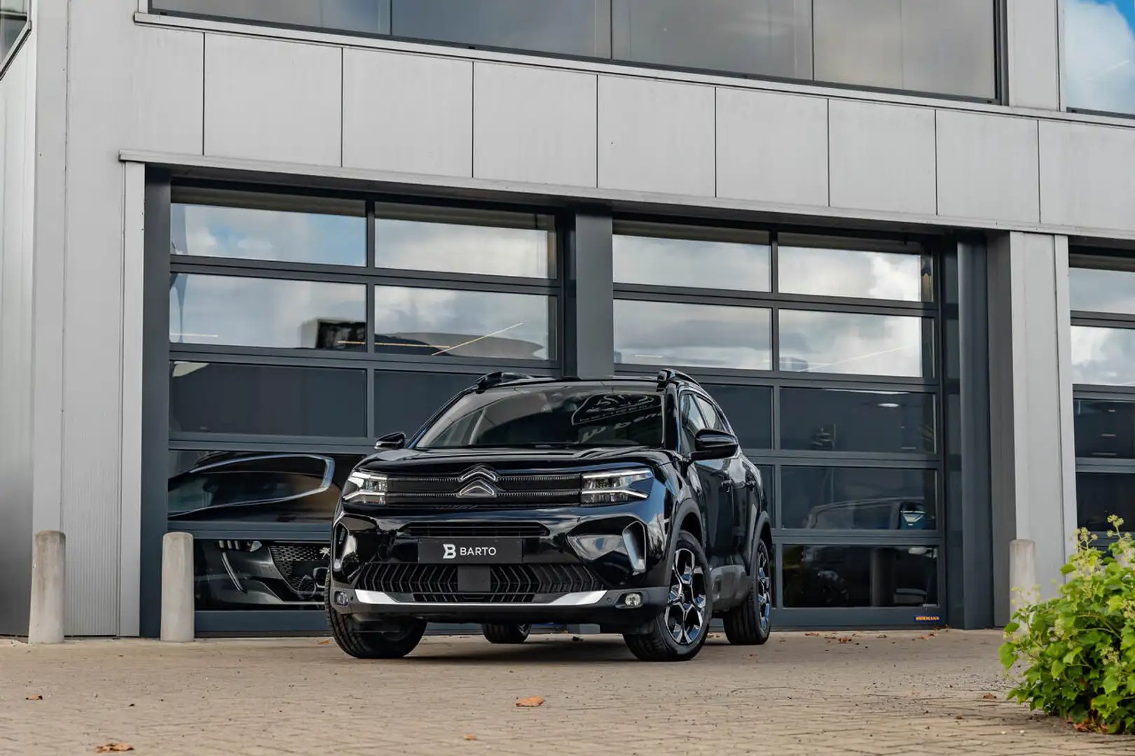 Citroen C5 Aircross 130 PK AT | Camera | Dodehoekdet. | Elektr. ach... Noir - 1
