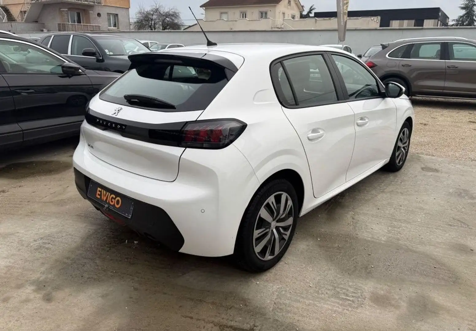 Peugeot 208 1.2 puretech 75 ch active business radar de recul Blanc - 2