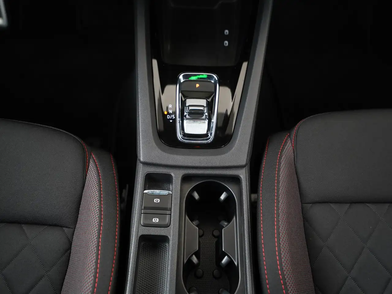 Skoda Octavia Combi 1.4 TSI RS iV PHEV Panoramadak Zondag Op, миниатюра 10