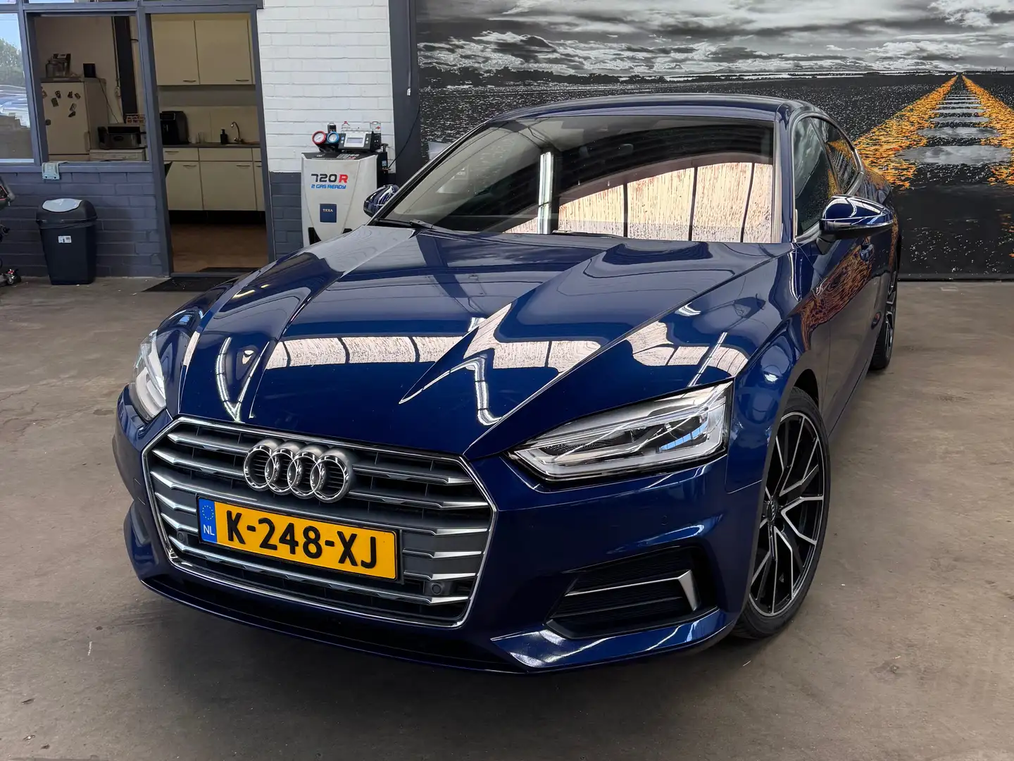 Audi A5 2.0 TFSI MHEV D. PL+ Blauw - 1
