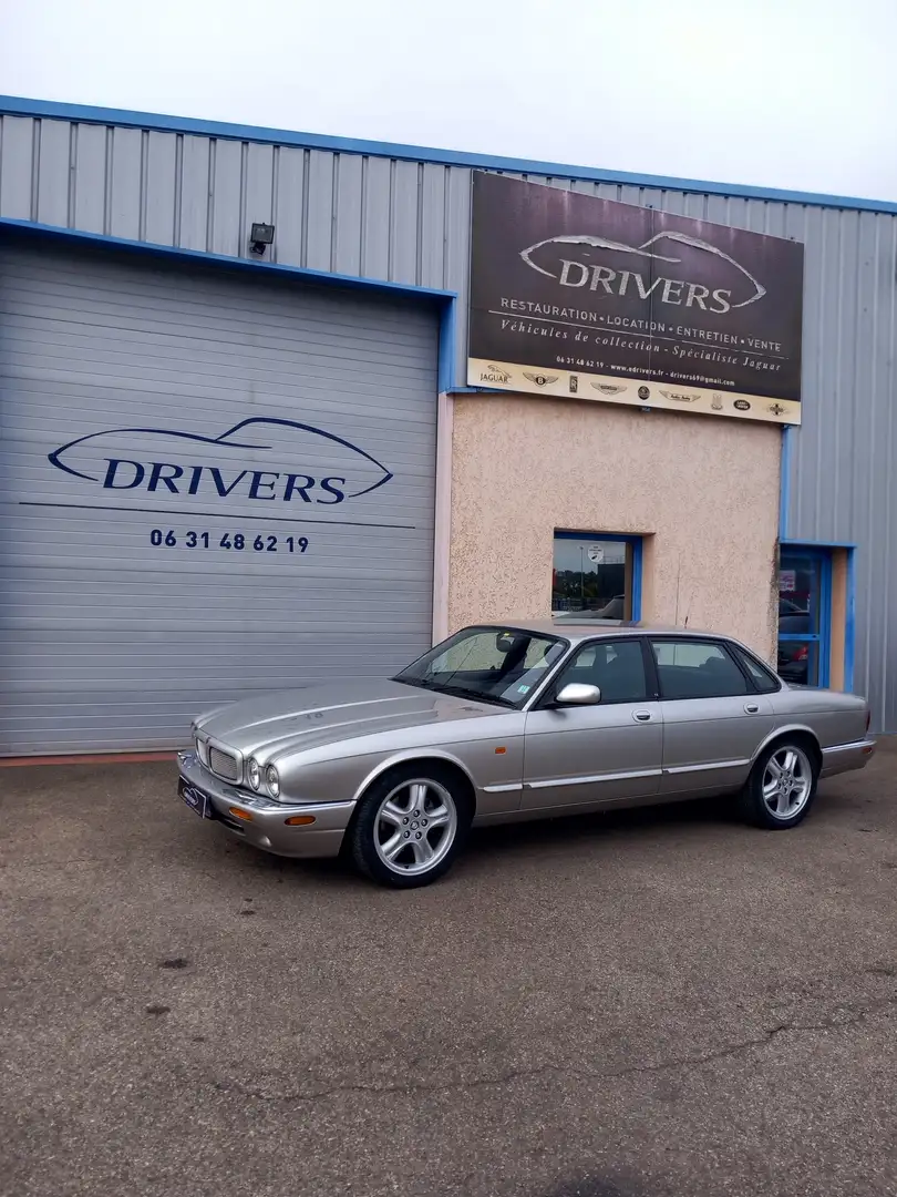 Jaguar XJR XJR 4.0 A Argent - 1