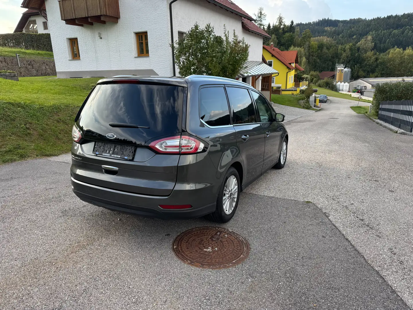 Ford Galaxy Galaxy 2,0 TDCi Titanium Start/Stop Titanium Grau - 2