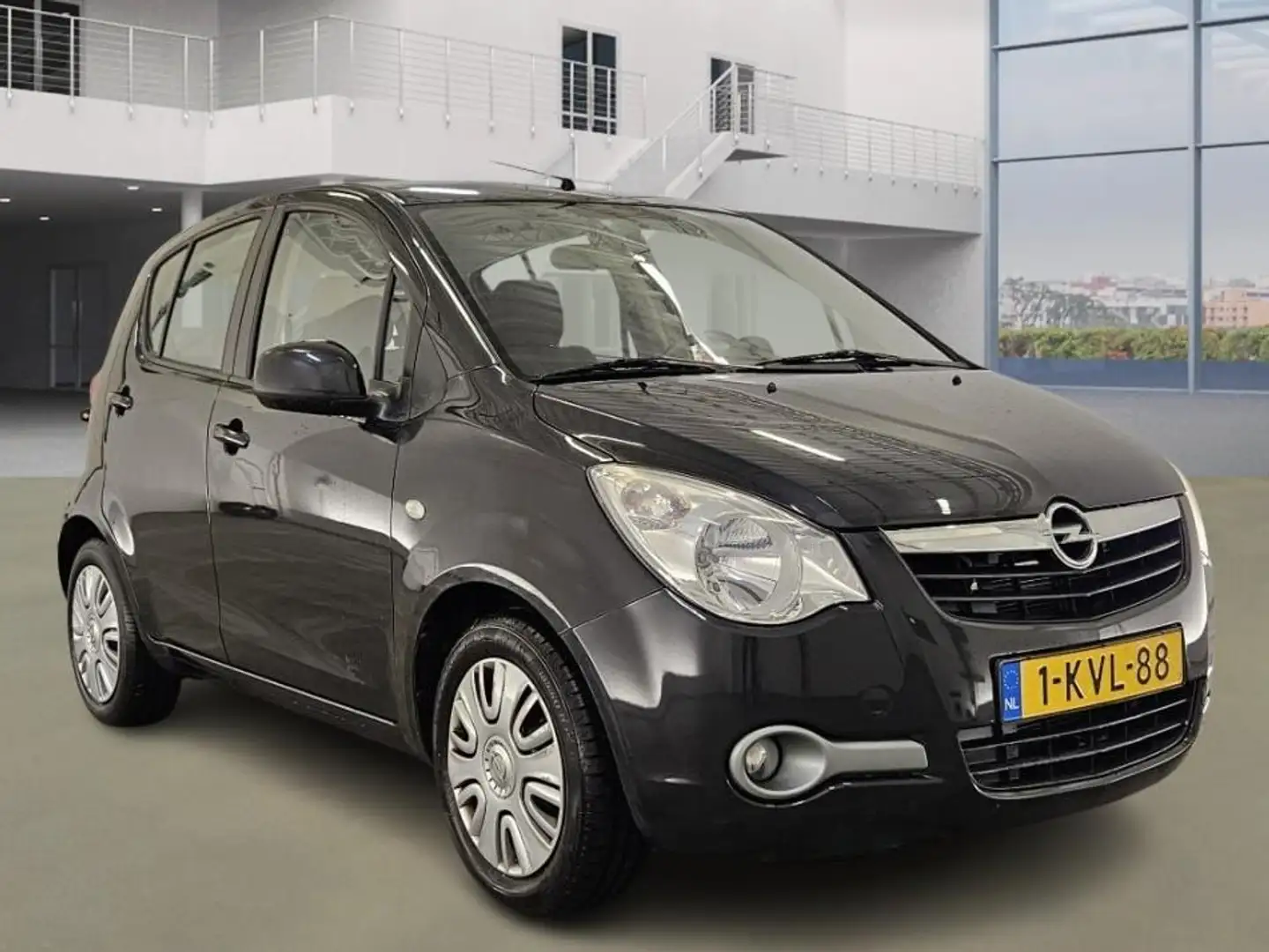Opel Agila 1.0 Berlin 1e Eigenaar 18.500 km +NAP NL-auto Zwart - 2