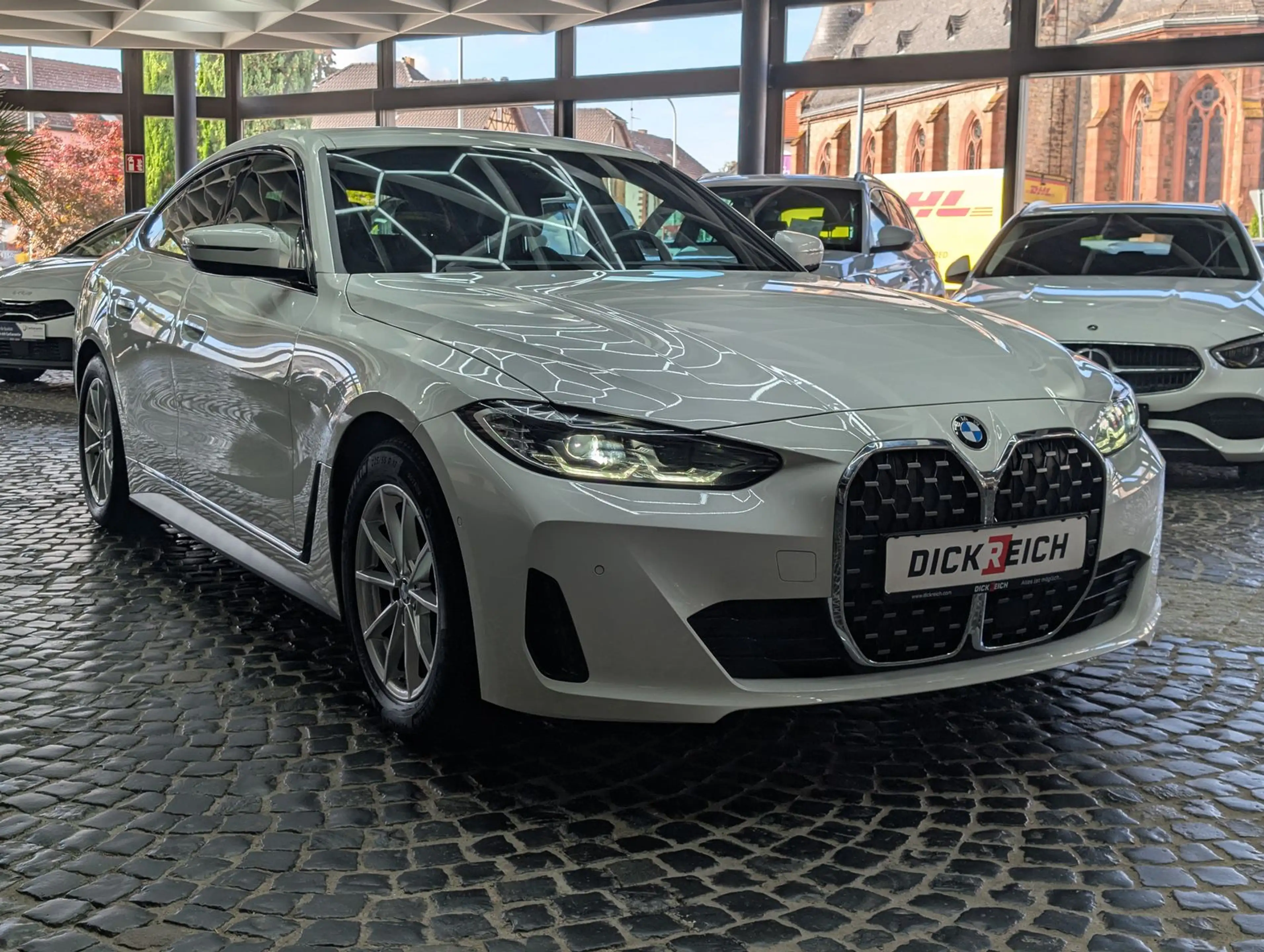 BMW 420 i Shadow H&K*AHK*LED*SHZ*KAM*LEDER*SHZ*SPORT — photo 2