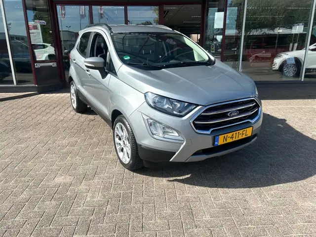Ford EcoSport 1.0 EB titanium