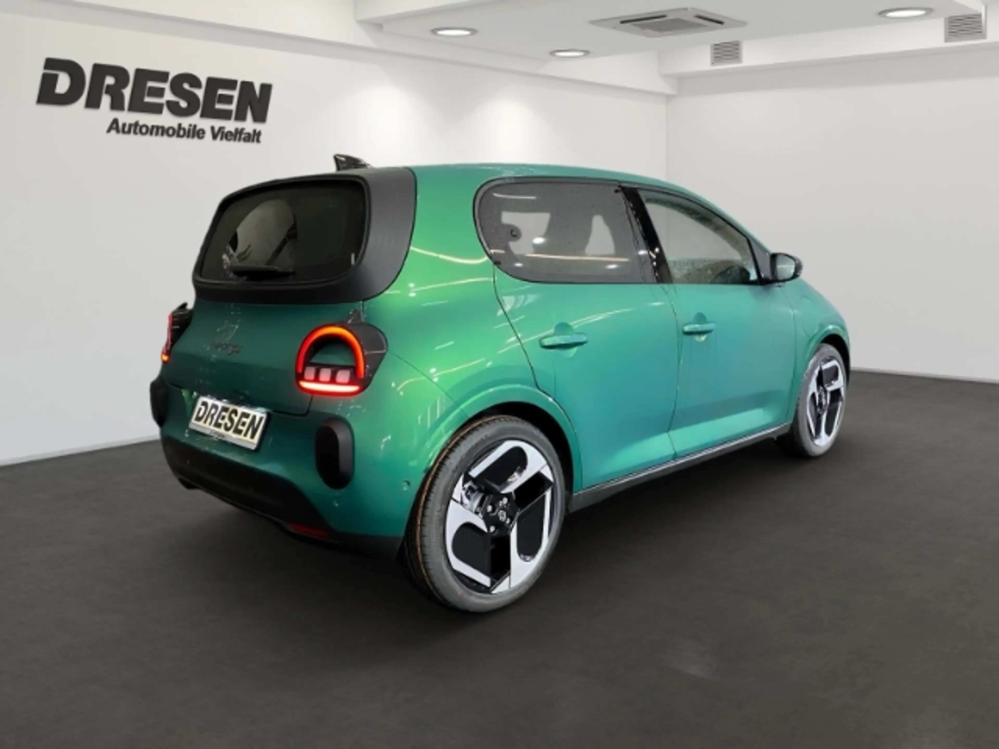 Renault Twingo E-Tech 60 kW E-TECH elektrisch Techno 80 Urban Ran — photo 3