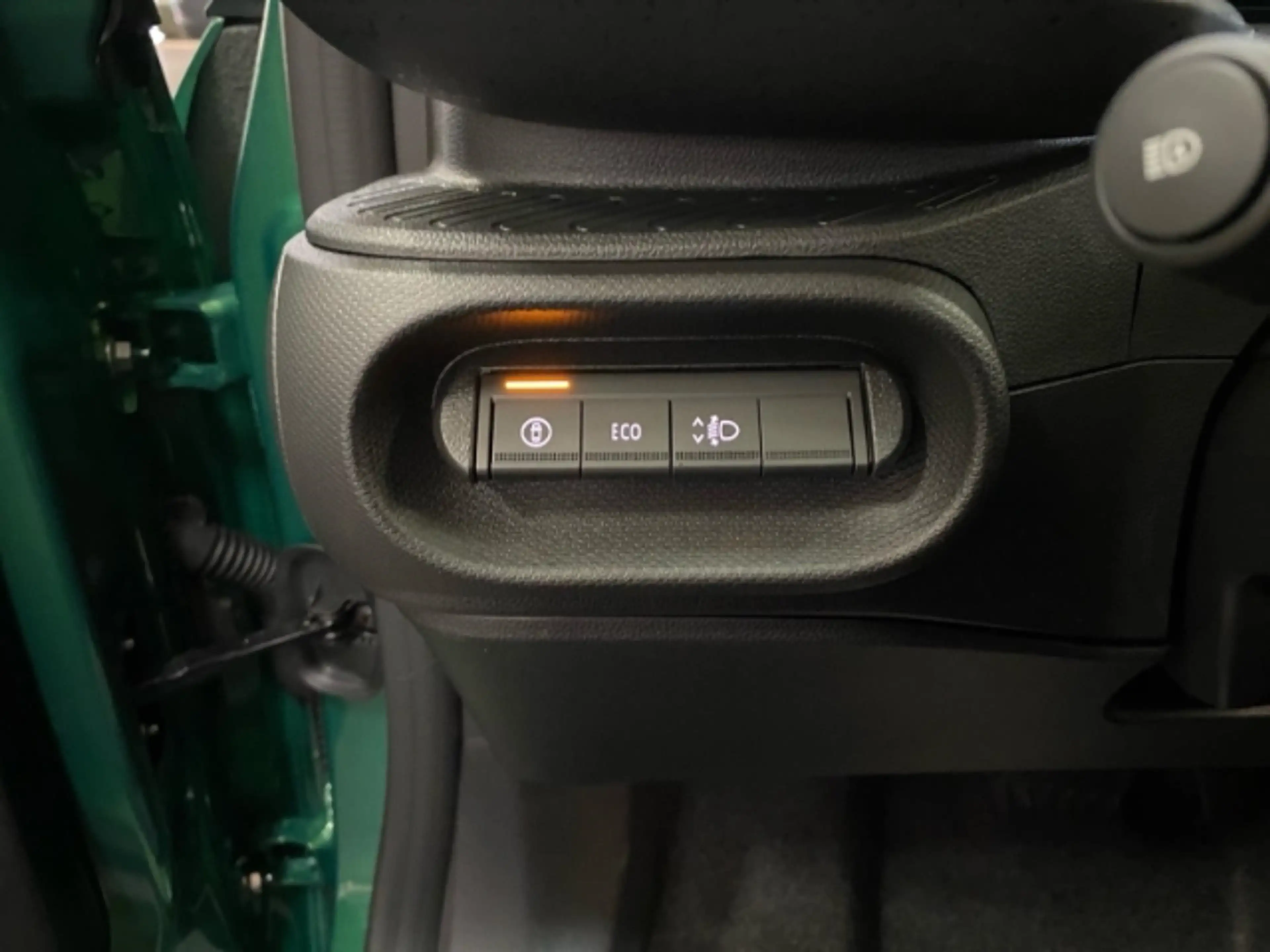 Renault Twingo E-Tech 60 kW E-TECH elektrisch Techno 80 Urban Ran — photo 15