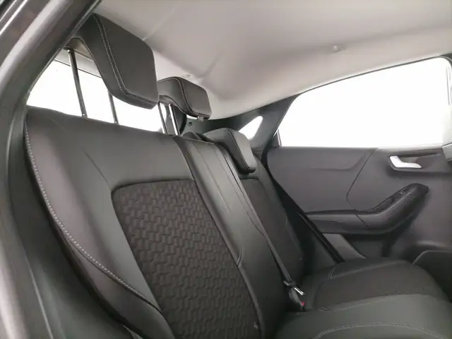 Ford Puma view 8