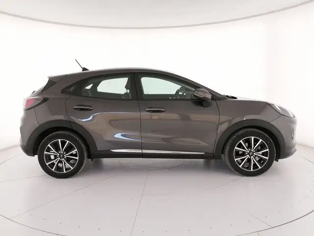 Ford Puma view 3