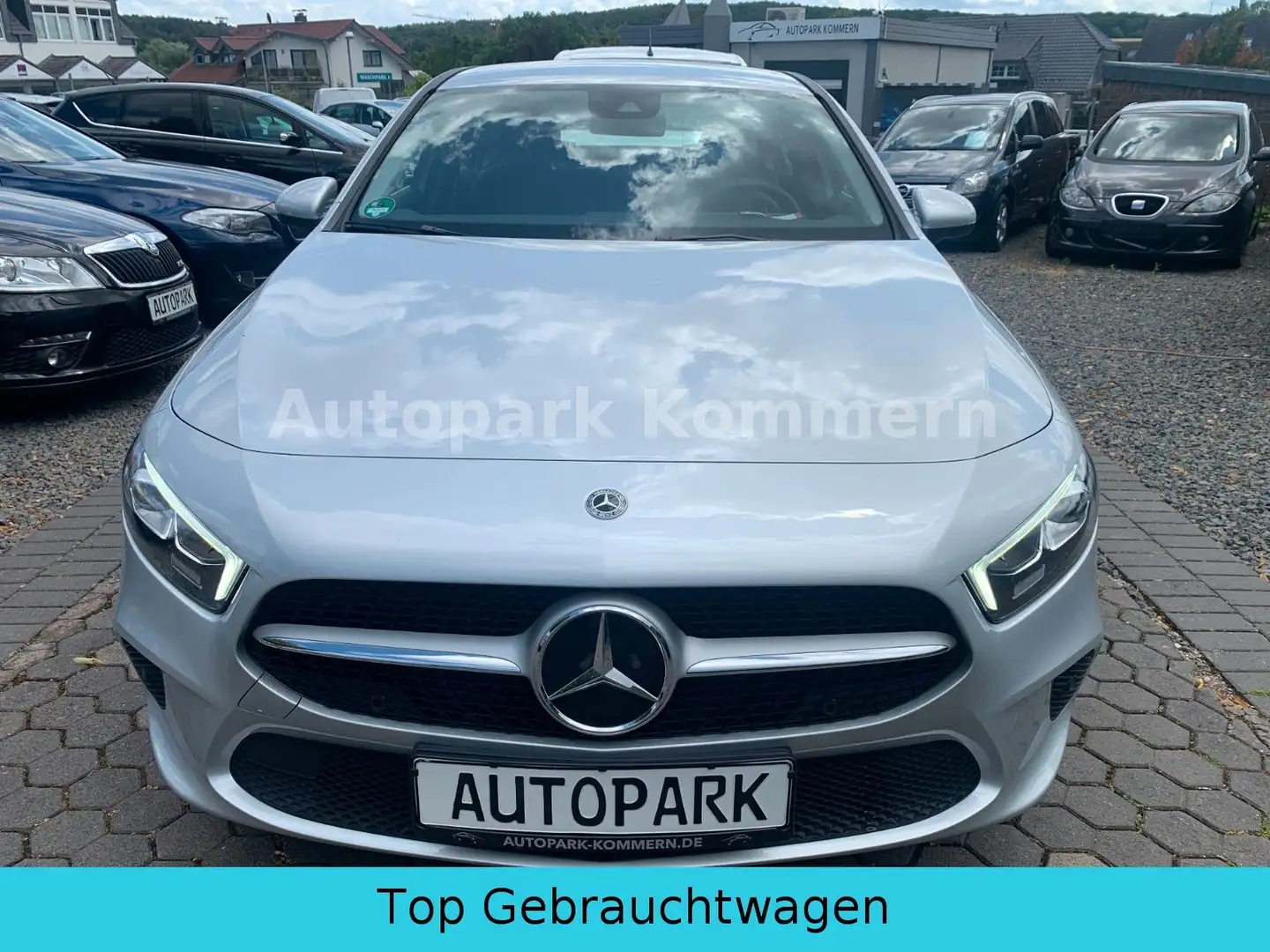 Mercedes-Benz A 180 Lim.*136PS*HU Neu*Navi*CAM*11000 KM! Argent - 2