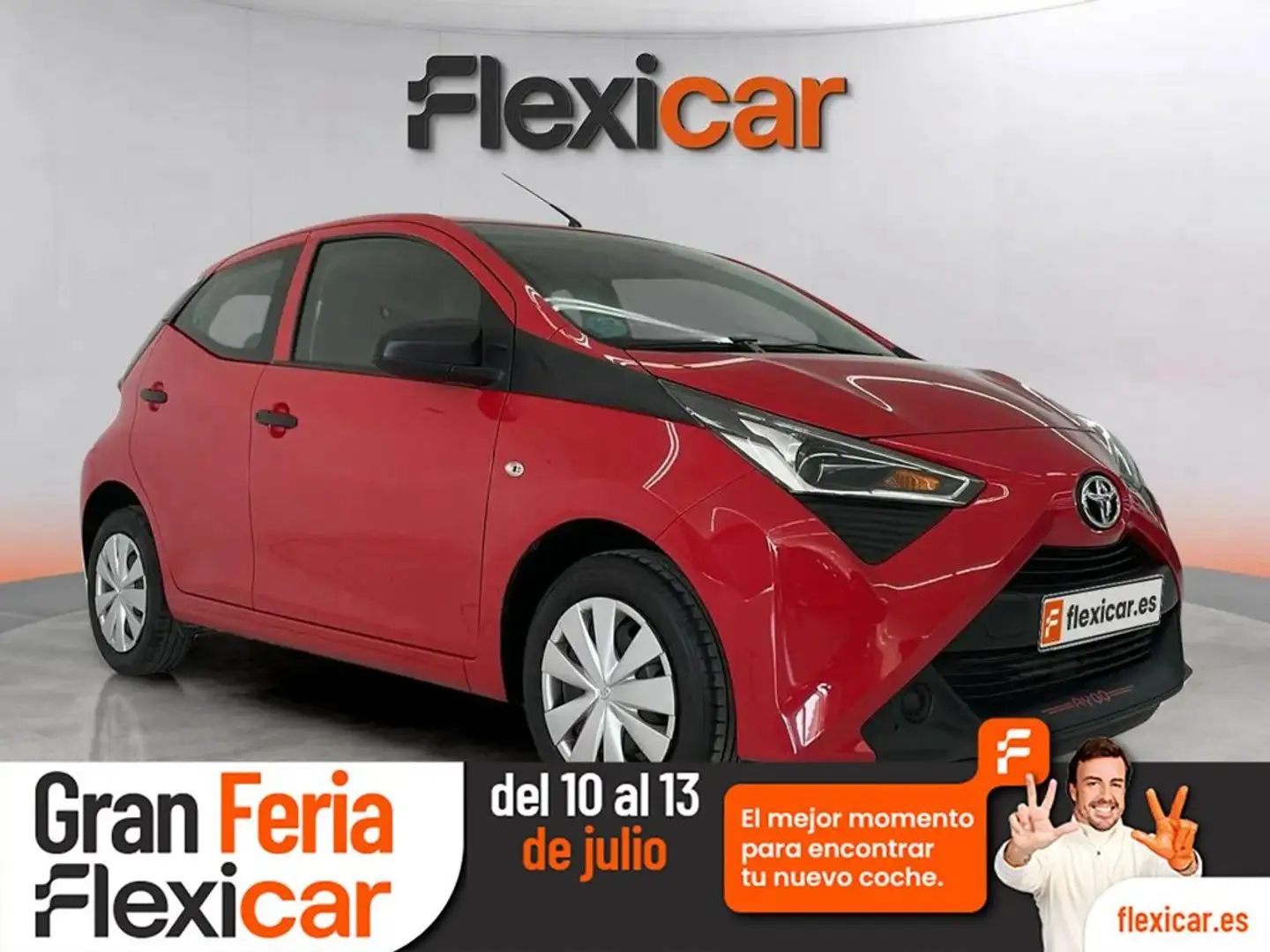 Toyota Aygo 70 x-play Rojo - 1