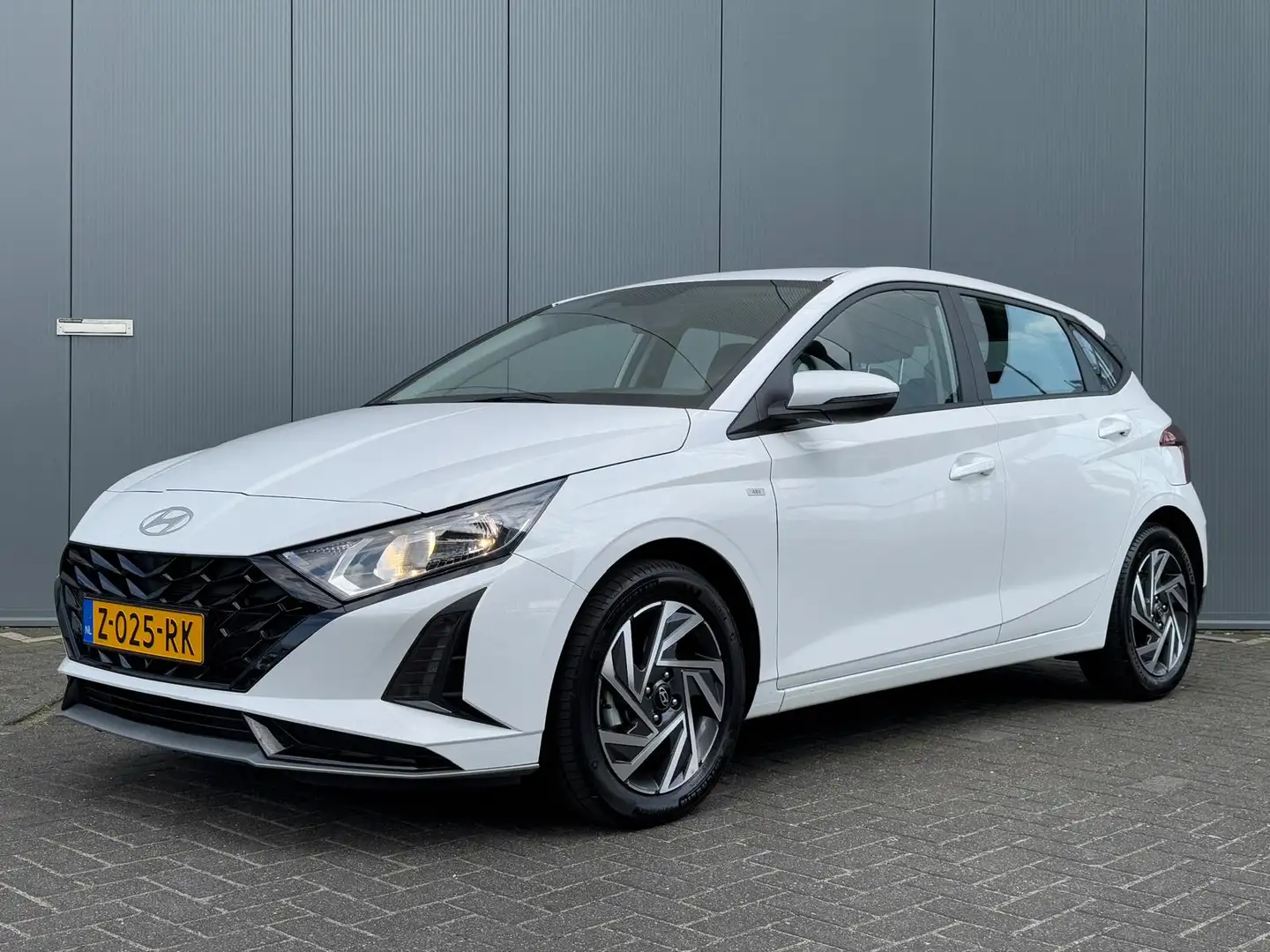 Hyundai i20 Comfort Smart Airco | Camera | Carplay | Dodehoek Blanc - 1