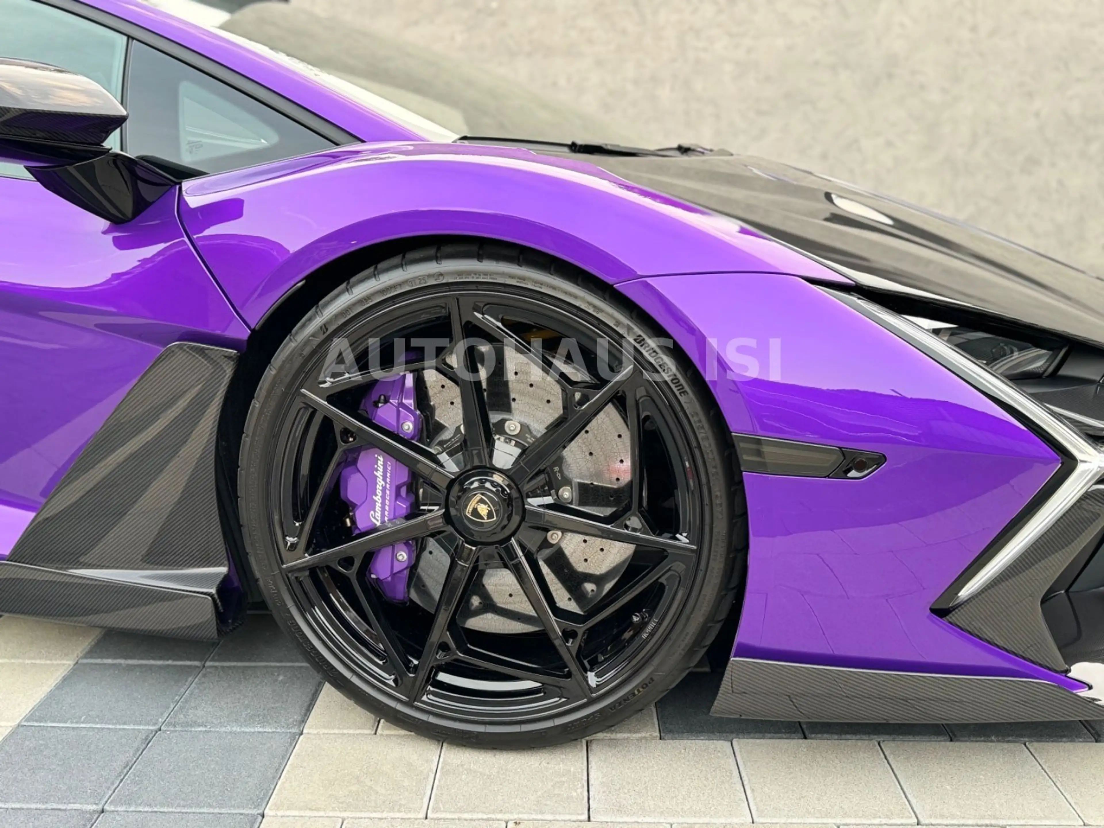 Lamborghini Revuelto by NOVITEC, FULL CARBON, AD-PERSONAM — photo 14