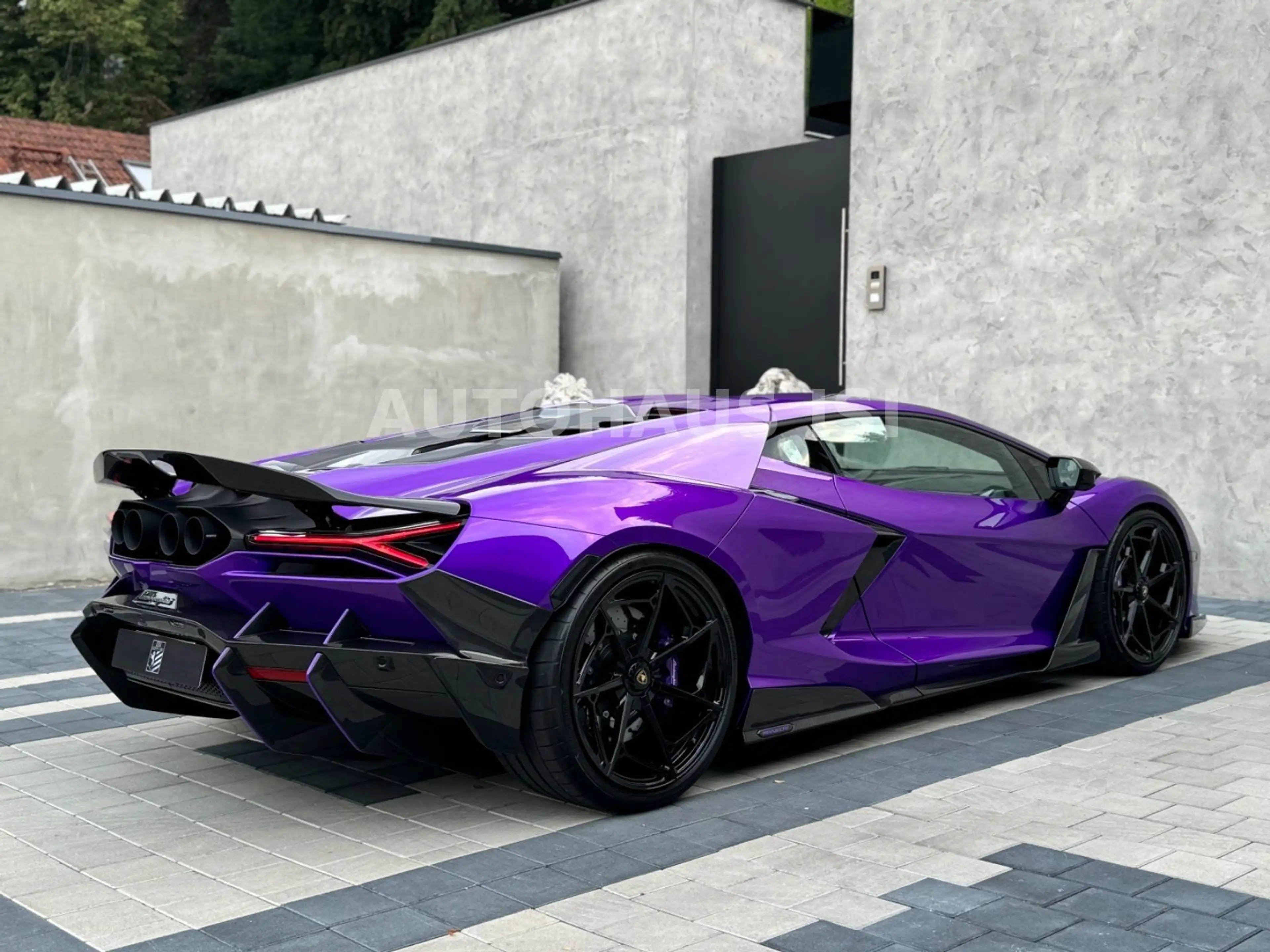 Lamborghini Revuelto by NOVITEC, FULL CARBON, AD-PERSONAM — photo 12