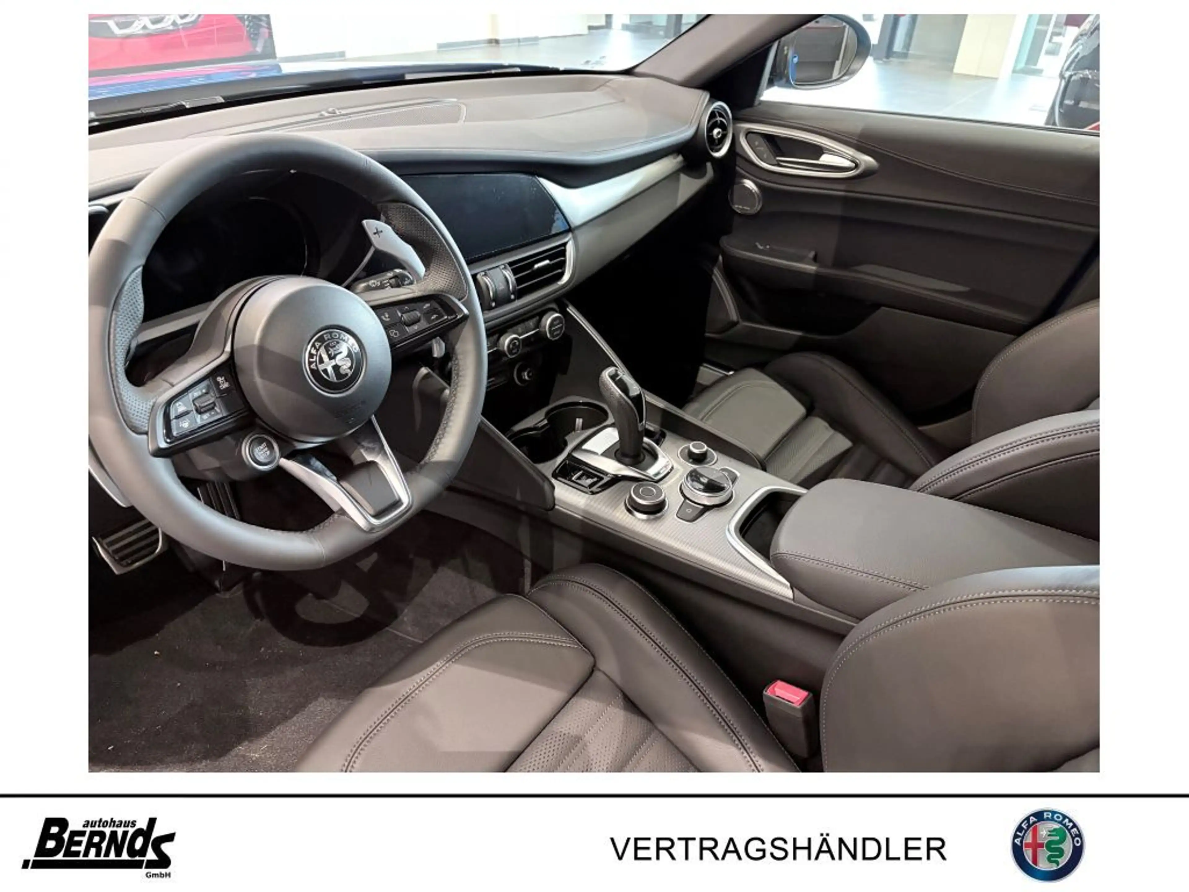 Alfa Romeo Giulia 2.2D AT8-Q4 Veloce TECHNOLOGIE PREMUM SCHIEBEDACH — photo 5