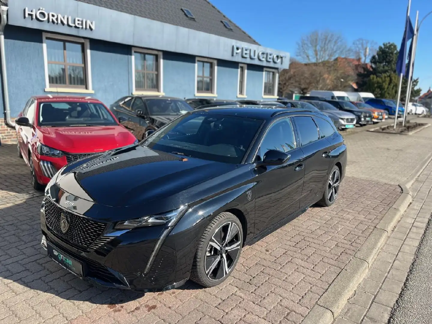 Peugeot 308 308 SW GT +Komfort+Surrounding+Focal+Massage Noir - 1