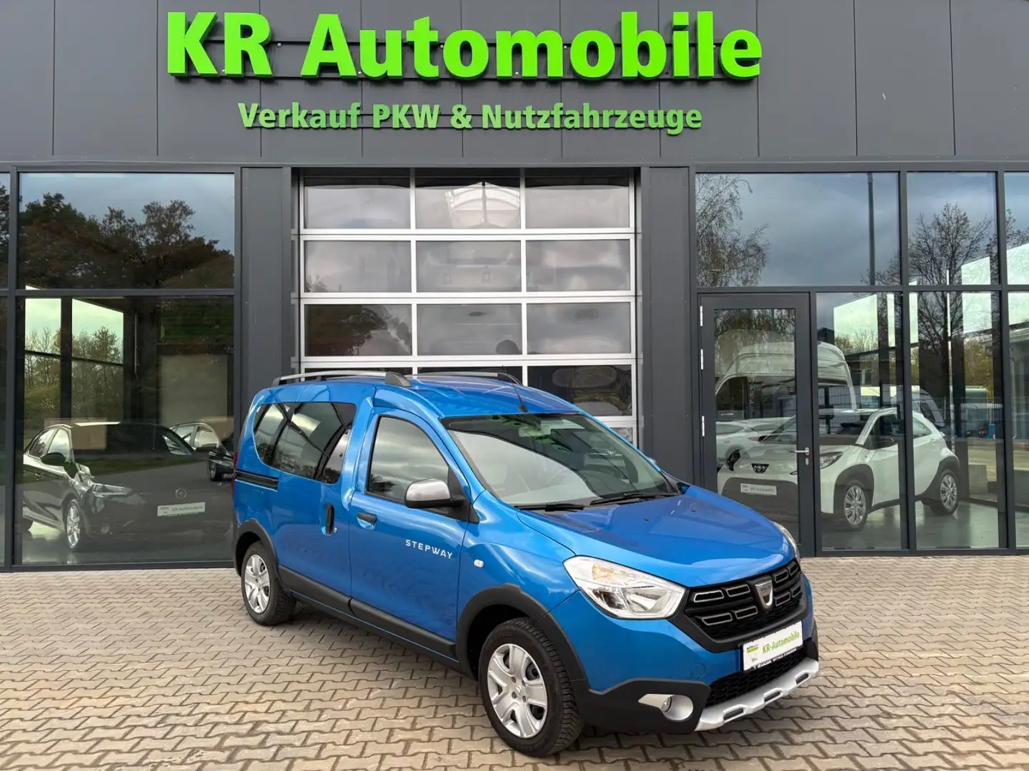 Dacia Dokker Stepway - 1.Hd. - unfallfrei Bleu - 1