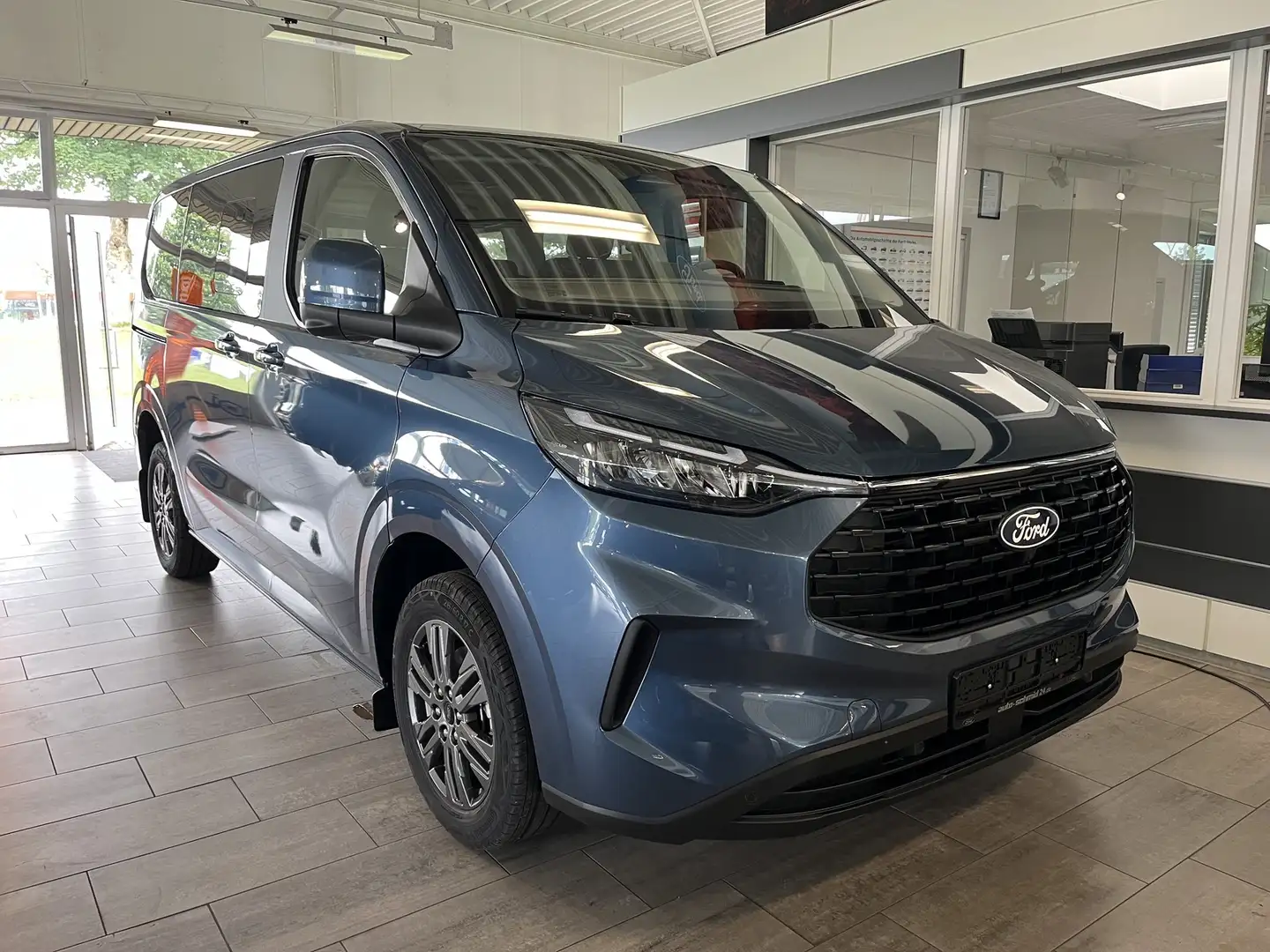 Ford Tourneo Custom L1 Tourneo Trend FWD Blau - 2