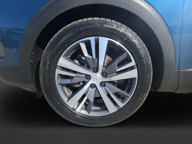 Peugeot 3008 view 10