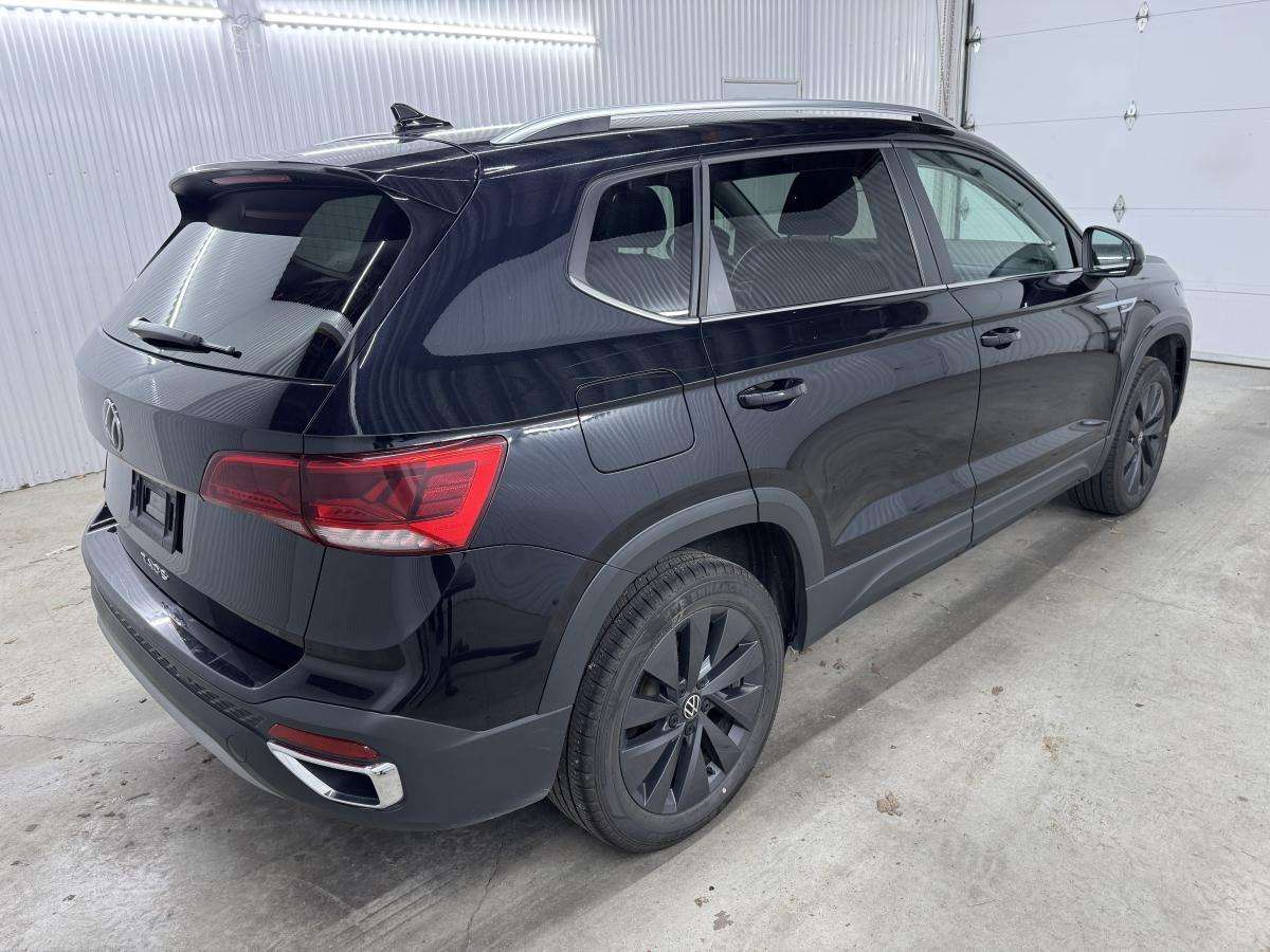 2024 Volkswagen Taos Comfortline Mags Cuir/Tissus Caméra — снимка 1